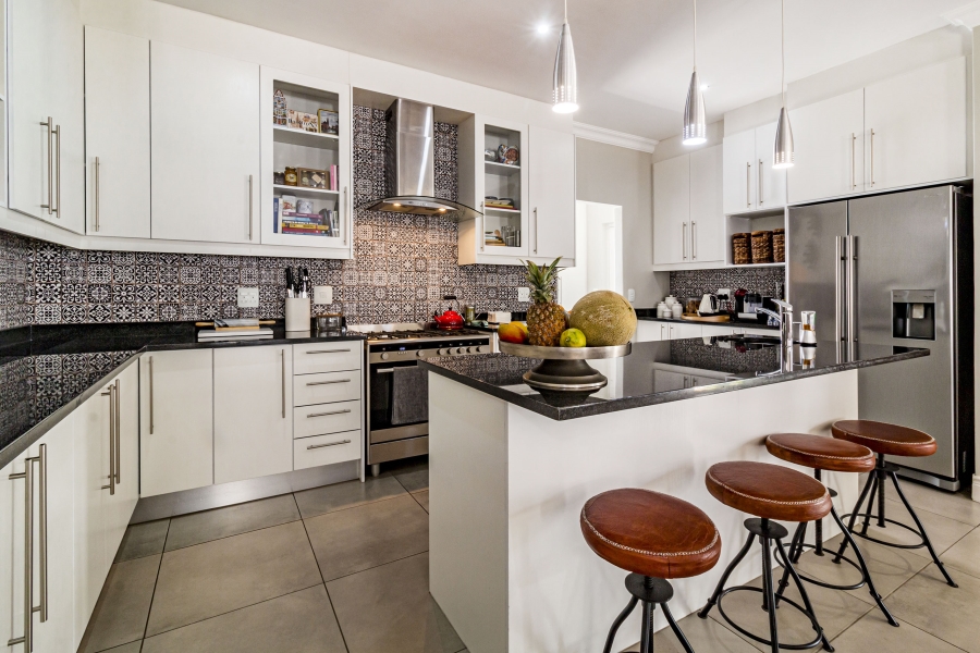 To Let 4 Bedroom Property for Rent in Croydon Olive Estate Western Cape